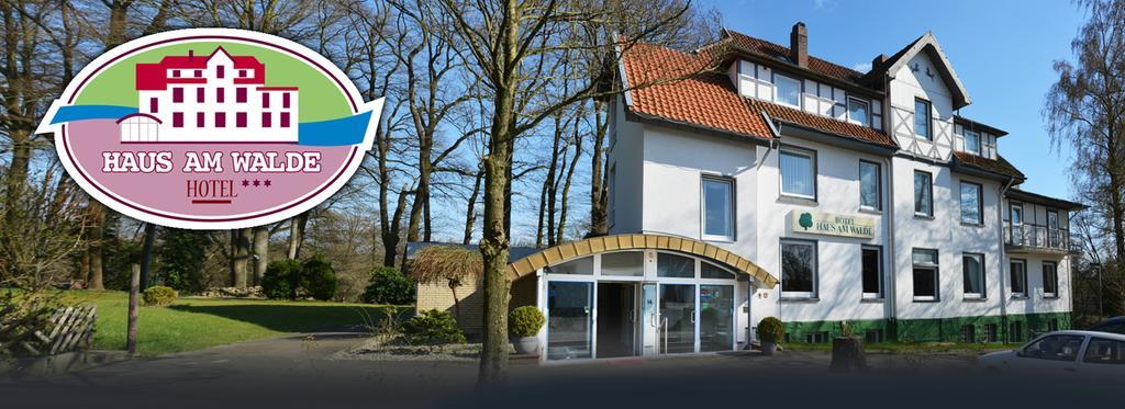 ホテル Haus Am Walde バート・ファリングボステル エクステリア 写真