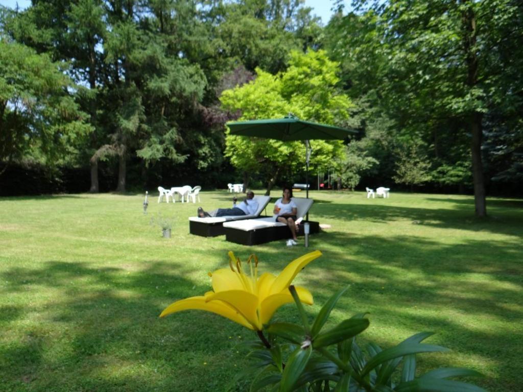 ホテル Haus Am Walde バート・ファリングボステル エクステリア 写真